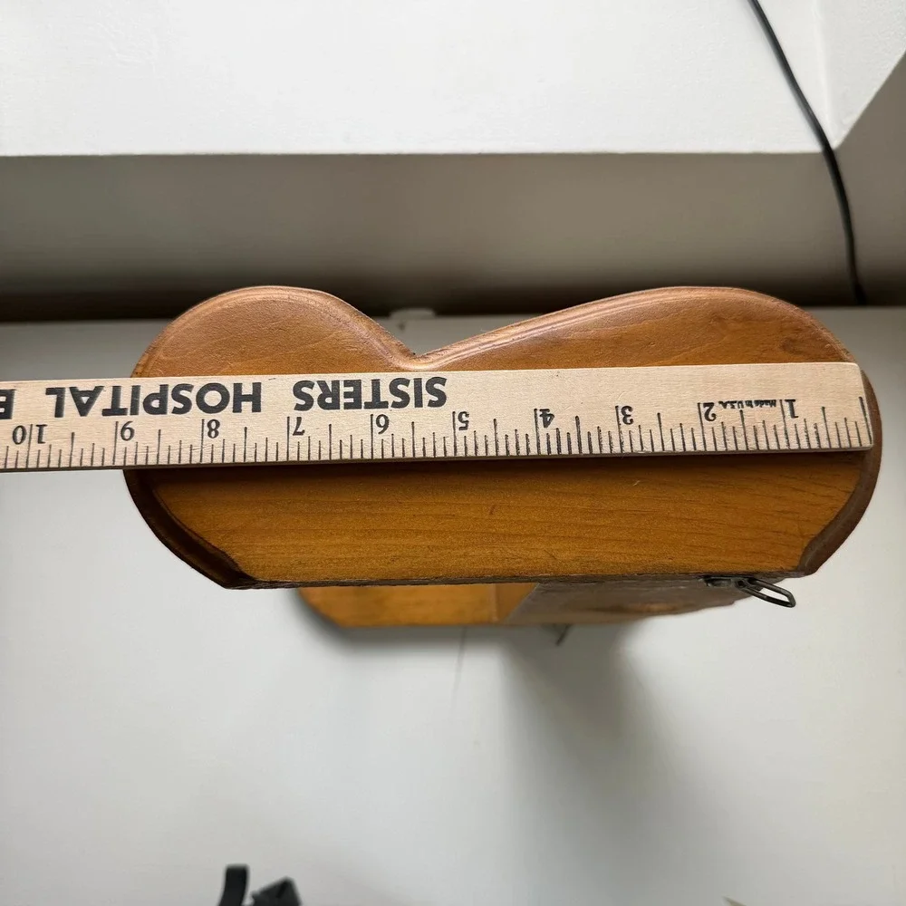 N/A vintage wood